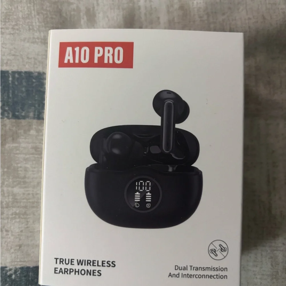 Black True Wireless Earphones